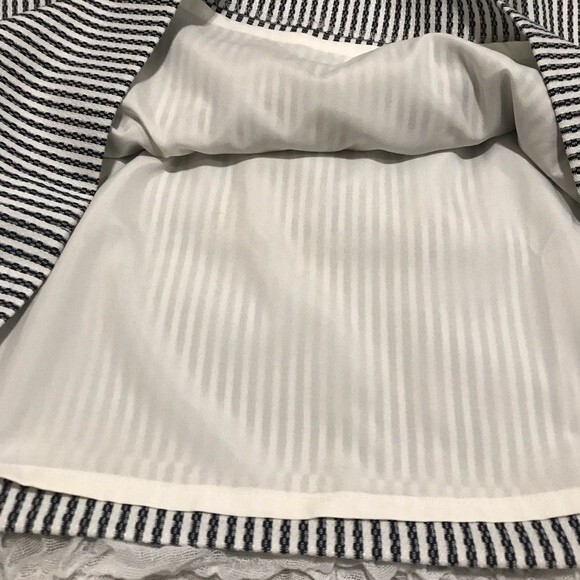 Ann Taylor factory blue stripe skirt with lining side zipper size 6 - Picture 6 of 7
